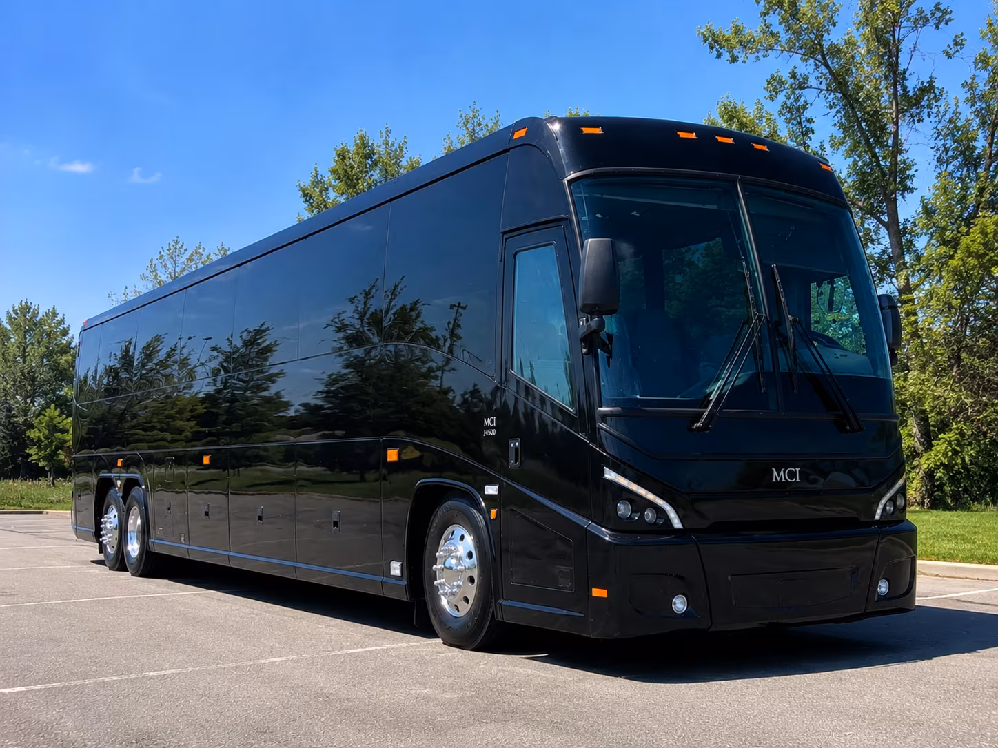 charter buses for performing arts and cultural field trips in missouri city