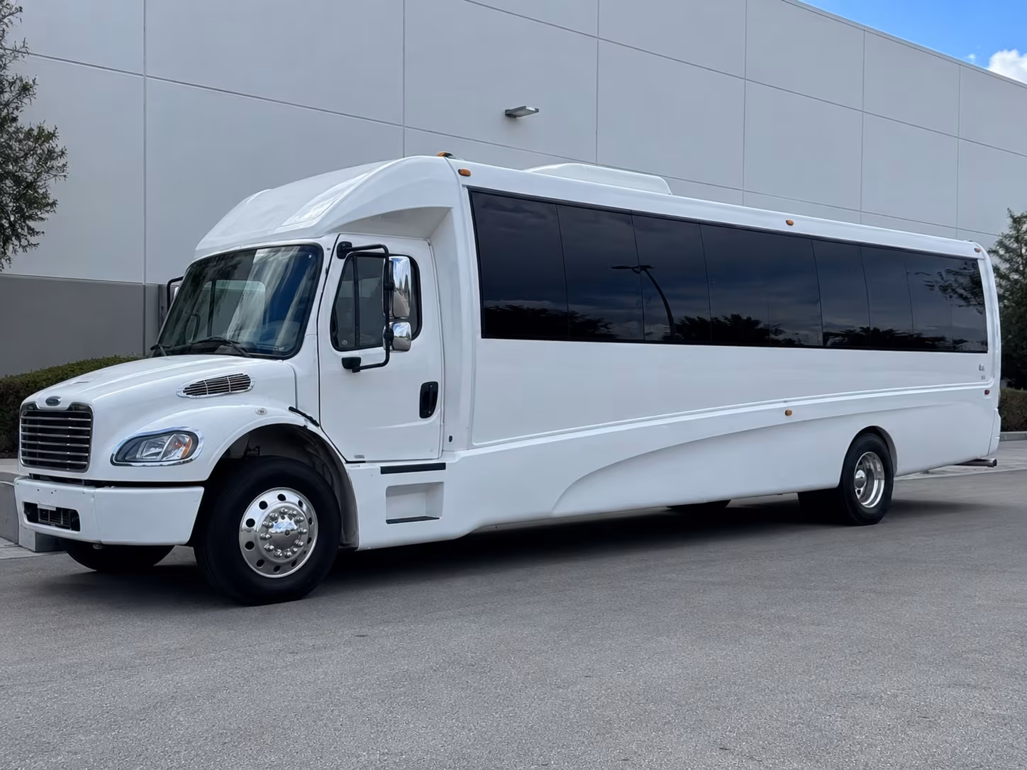 missouri city corporate party bus rental